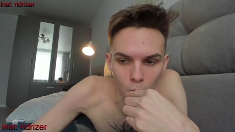 horny_jerk_roy_prick2001  25-01-2022